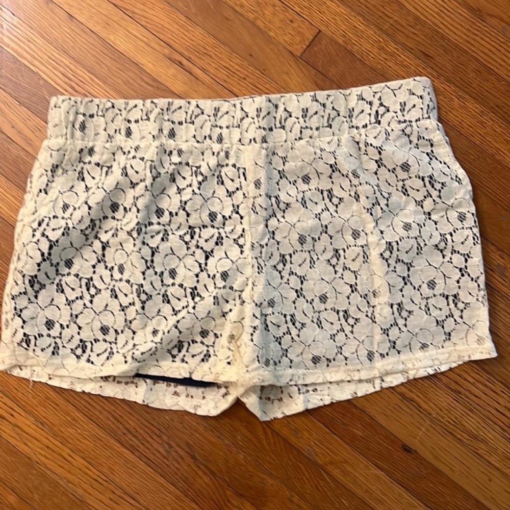 Lace shorts